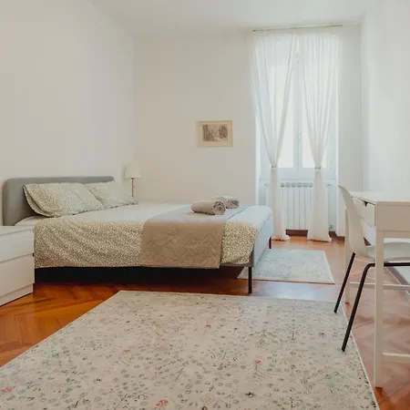 Sunny Vico Апартаменты *