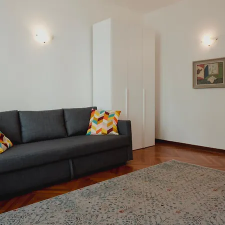 Sunny Vico 公寓 *