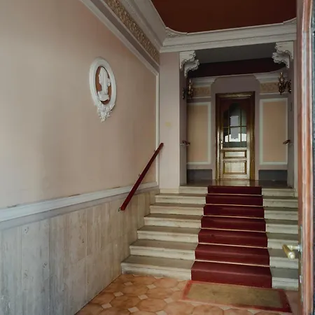 Sunny Vico Апартаменты *