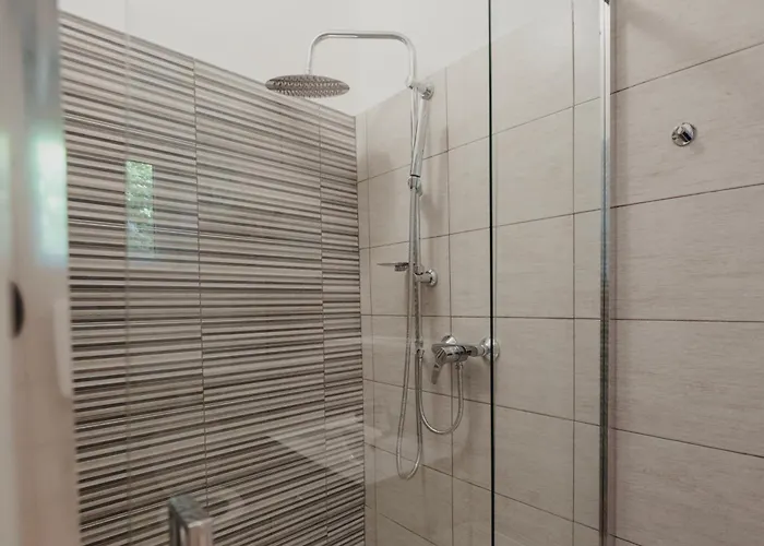 Sunny Vico Apartment